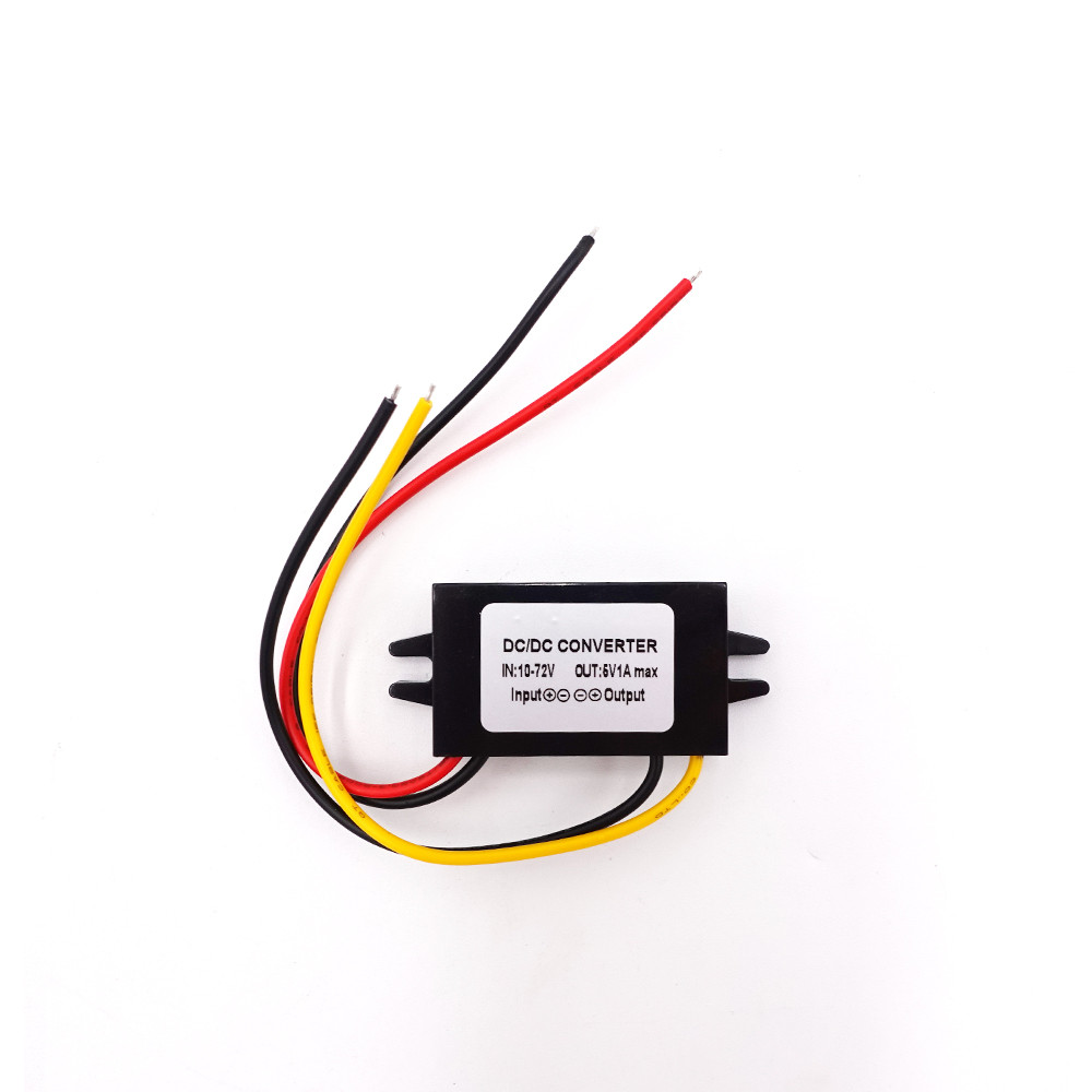 DC Voltage Converter (5V 1A)