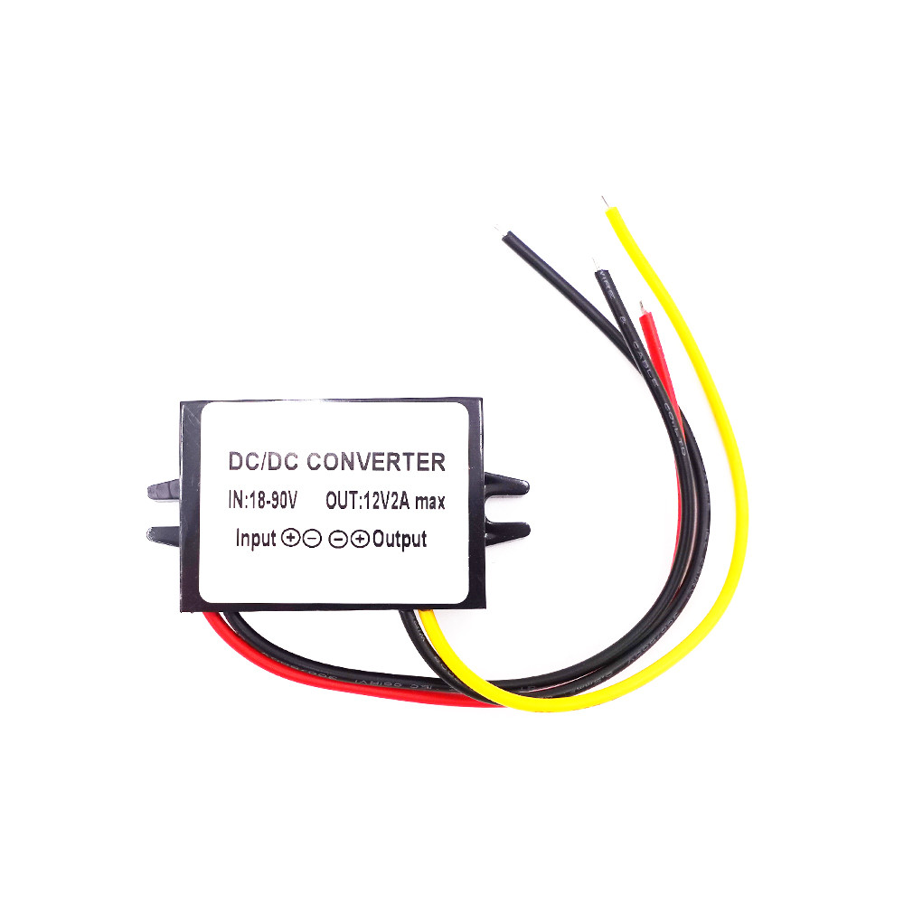 Convertidor de voltaje CC (12V 2A)