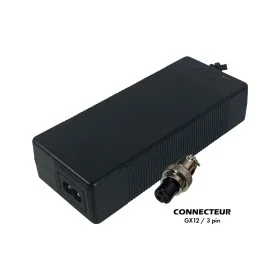Cargador para Hoverboard 42V 1,5A / Conector: 3PIN GX12