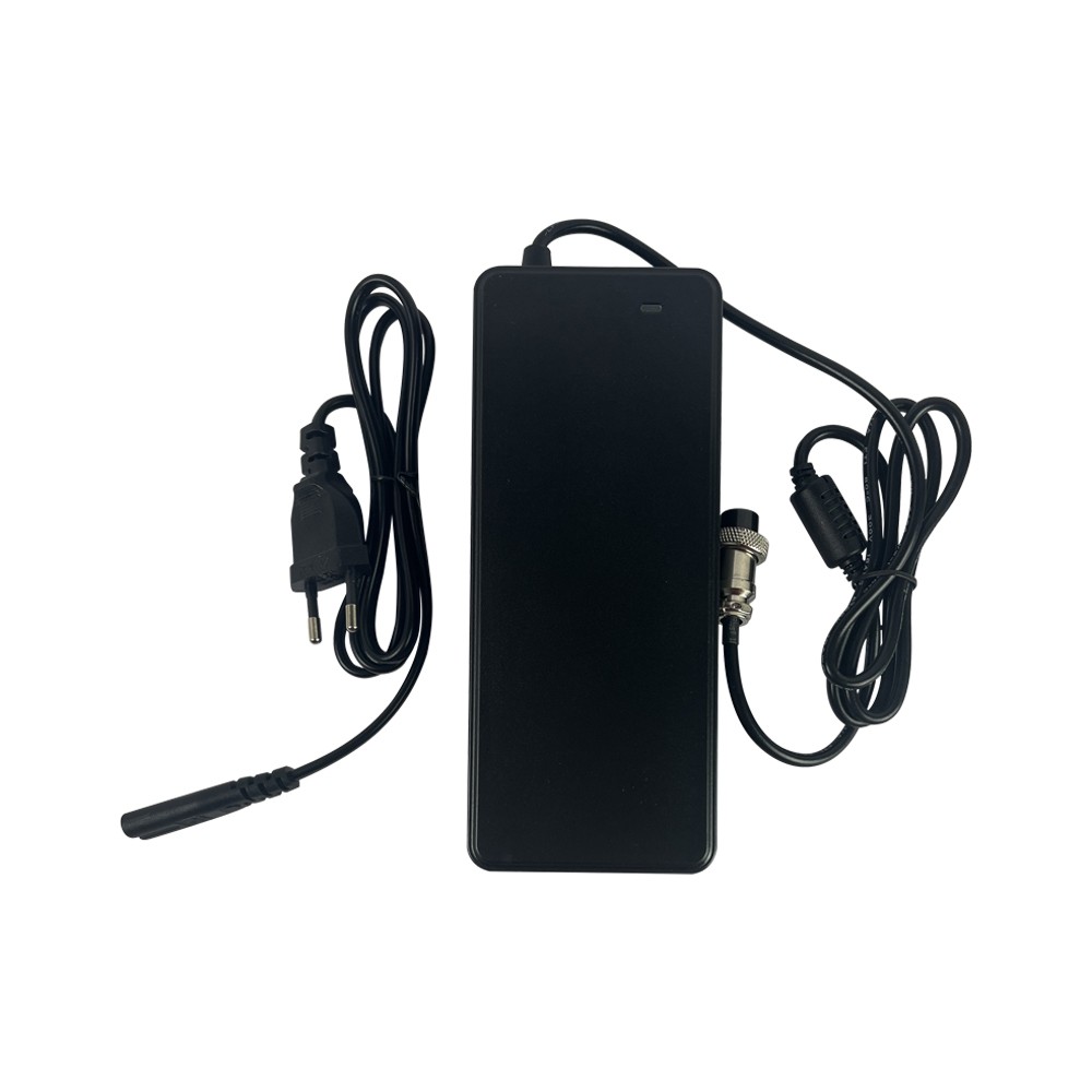 Chargeur 52V ??� 58.8V / 2A (connecteur GX16-3p)